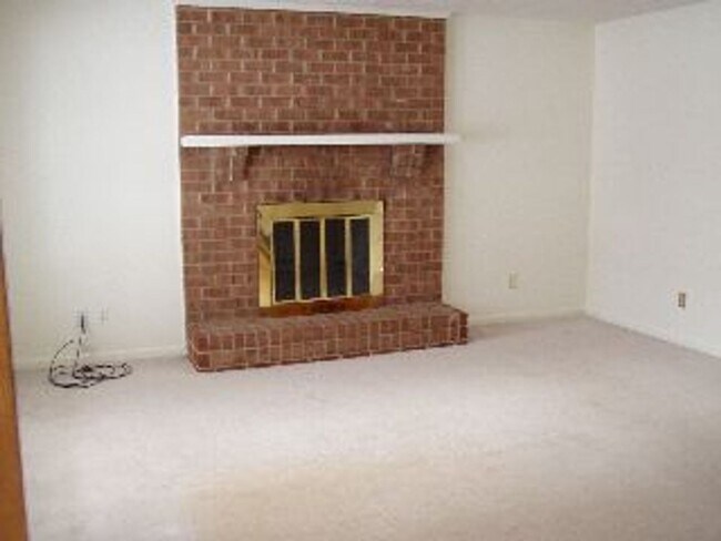 Foto del edificio - One Level House off Graves Mill Road