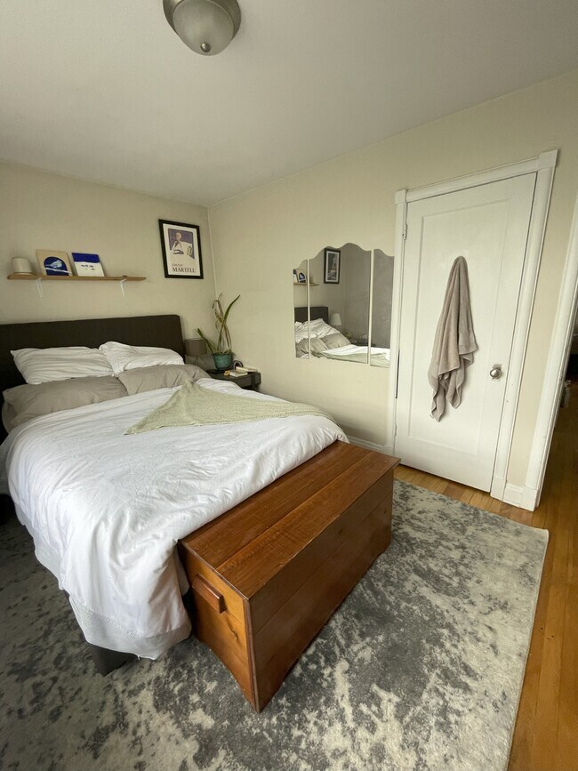 Photo du bâtiment - 600 Laurier Ave W