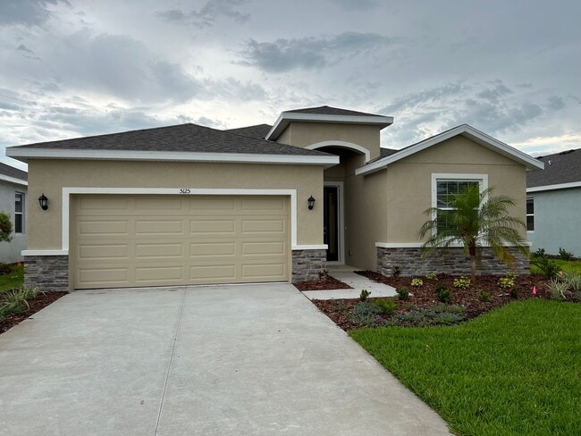 Building Photo - 5125 Tannin Ln