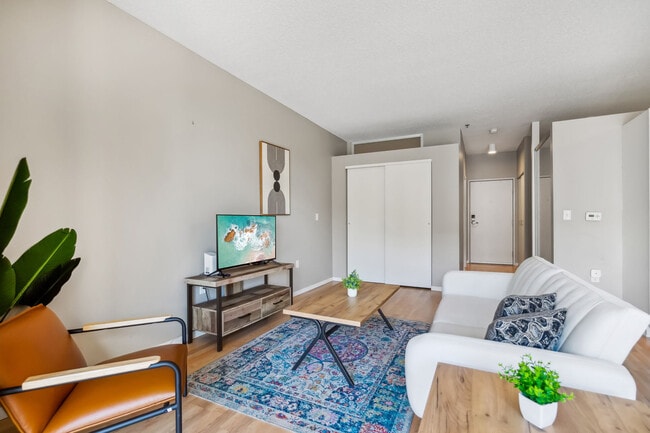 Foto del edificio - 616 Washington Ave S