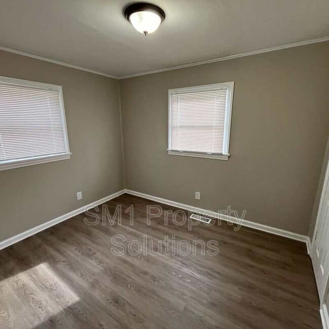 Foto del edificio - 702 Ross Ave