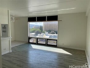 Building Photo - 910 Ahana St