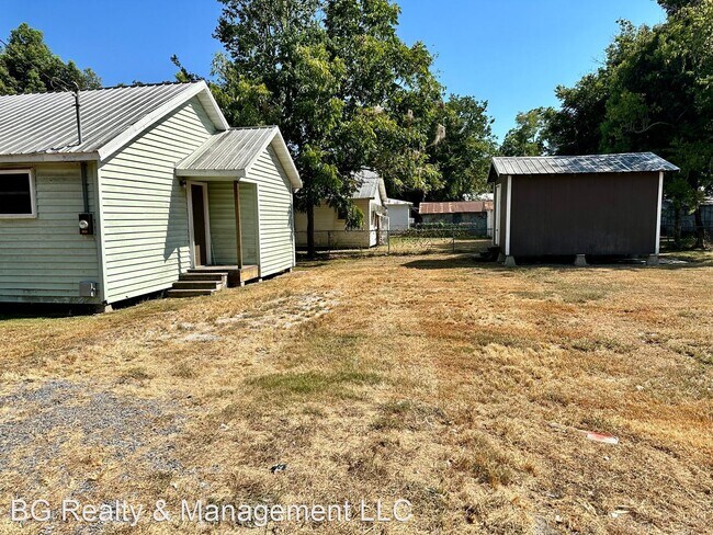 Foto del edificio - 2 br, 1 bath House - 507 N Lamar