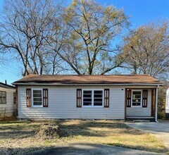 Building Photo - 6720 Frankfort Ave