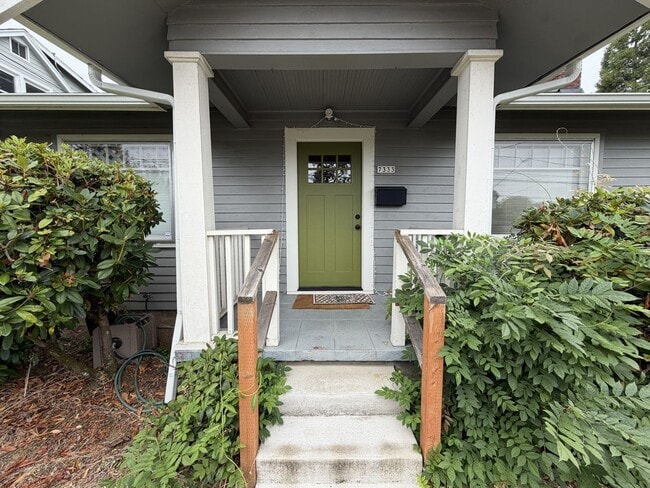Photo - 7333 N Fenwick Ave House