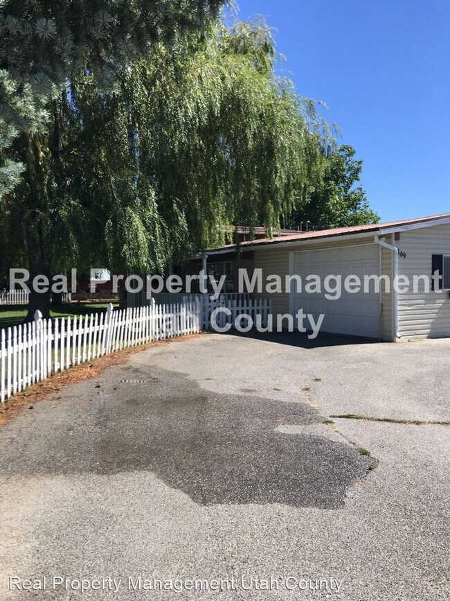 Building Photo - 5 br, 2.5 bath House - 169 S 400 E