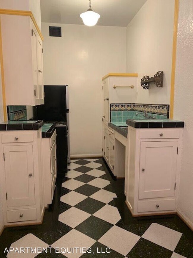 Foto del edificio - 607 S Cloverdale Ave