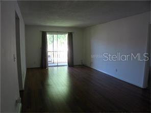 Foto del edificio - 801 Russell Ln