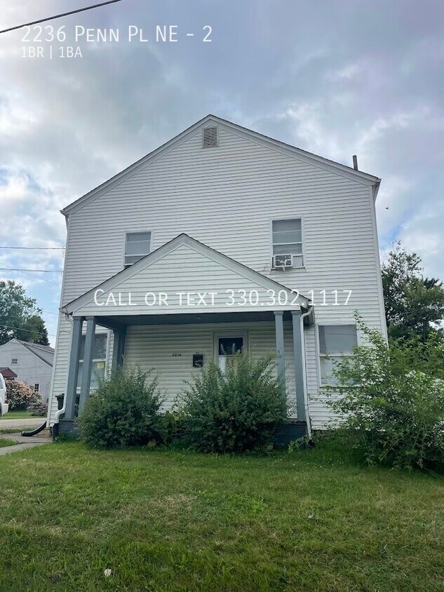 Primary Photo - One bedroom one bathroom second level apar...