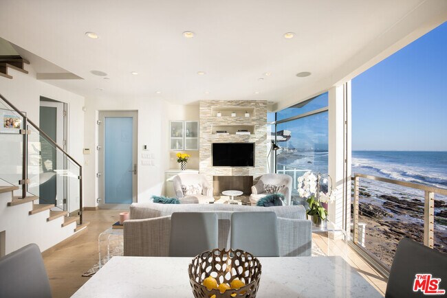 Foto del edificio - 19144 E Pacific Coast Hwy