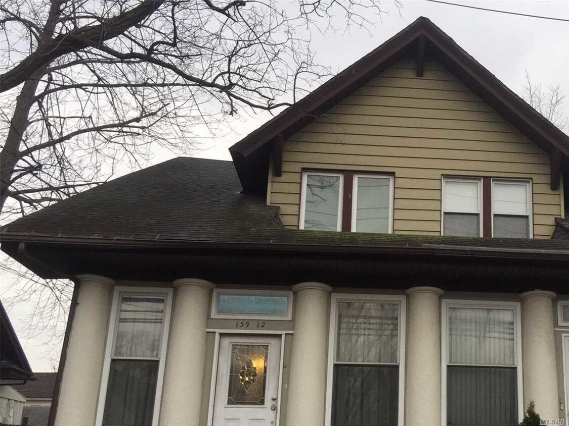 Foto principal - 159-20 46th Ave