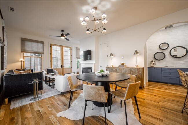 Foto del edificio - 4607 S 47th St