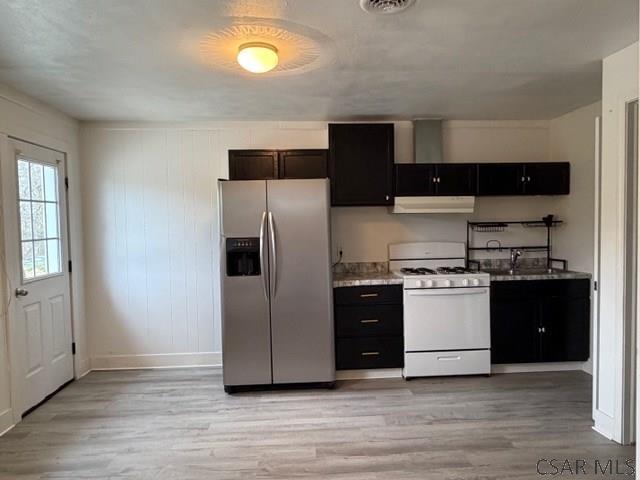 Foto del edificio - 405 Bentwood Ave