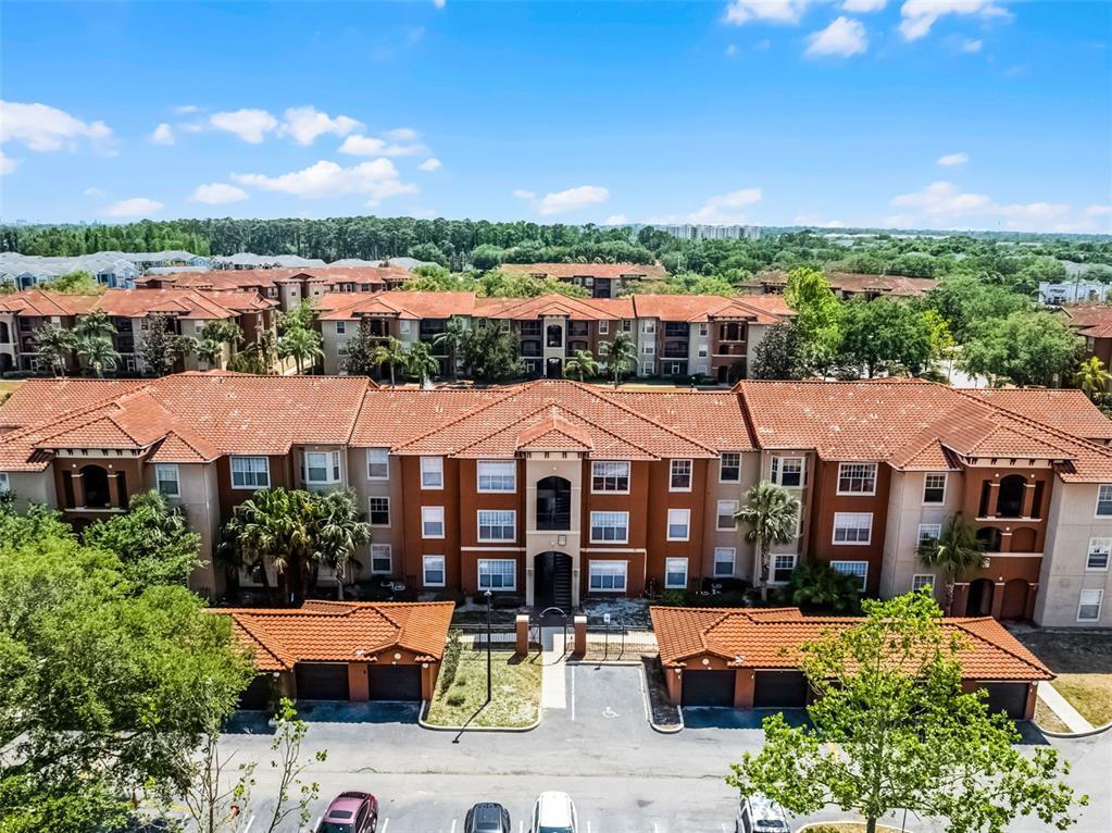 Foto principal - 5530 Metrowest Blvd