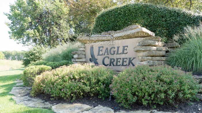 Foto principal - Elegant Design in a Serene Setting at Eagl...
