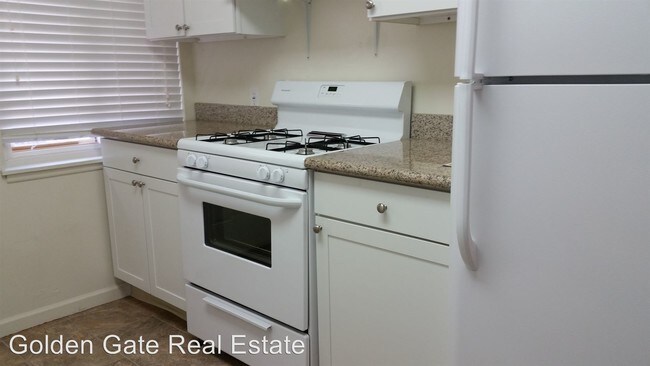Foto del edificio - 1445 Carleton Dr