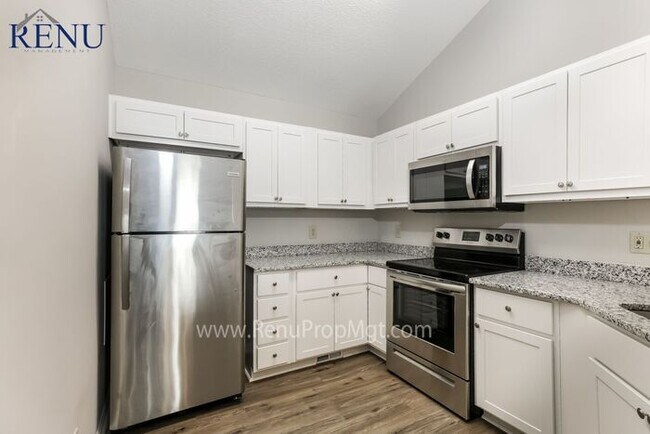 Building Photo - Available Now! **$0 APPLICATION FEE**