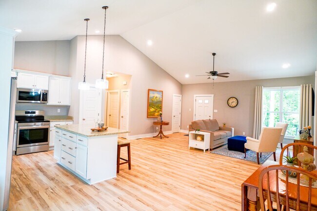 Building Photo - Elevate Your Living Experience and Unlock ...