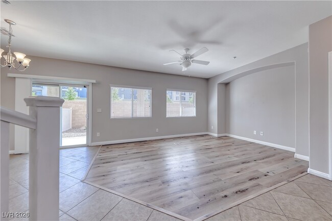 Foto del edificio - 2359 Koho Dr