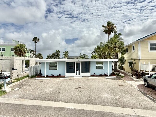 Foto del edificio - 638 180th Ave E