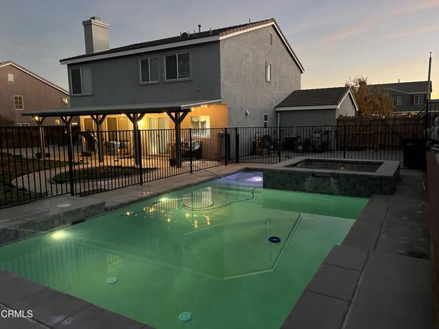 Foto del edificio - 209 Fantasy St