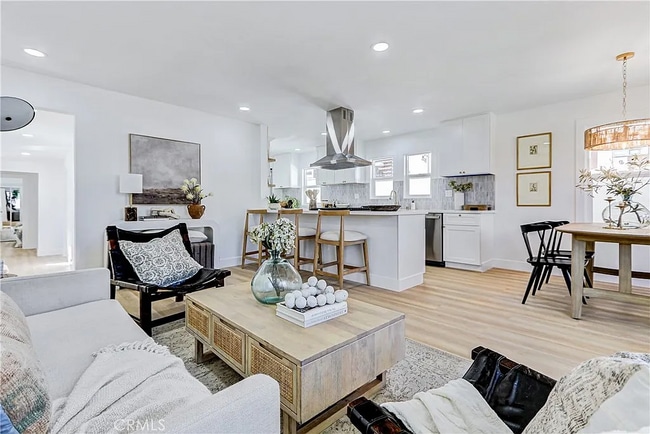 Building Photo - 1706 2nd St