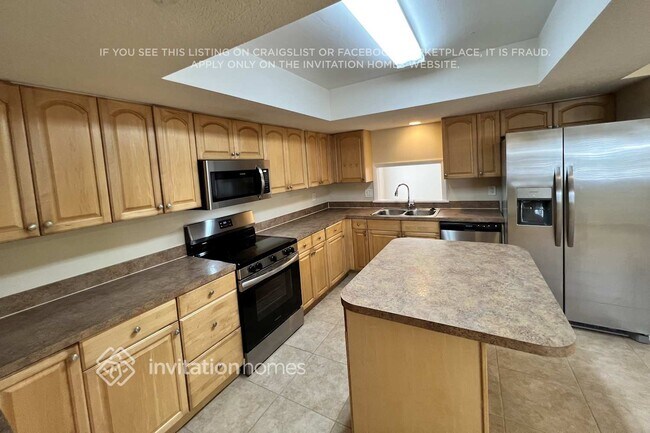 Foto del edificio - 832 SE Thornhill Dr