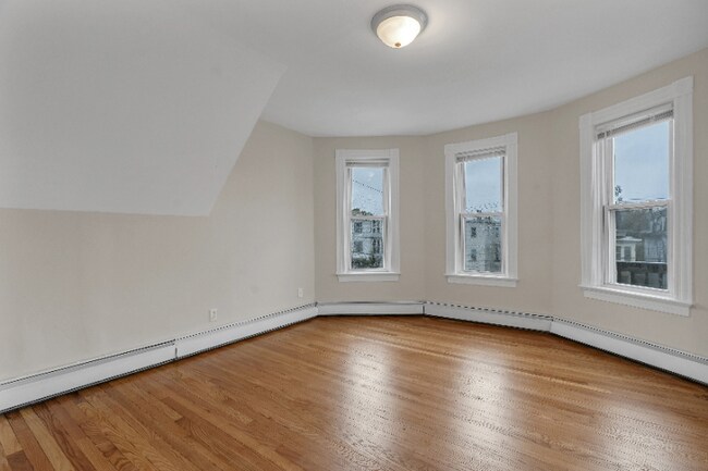 Foto del edificio - 77 Vinton St