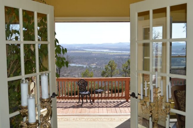 Foto del edificio - 67 High Point Dr