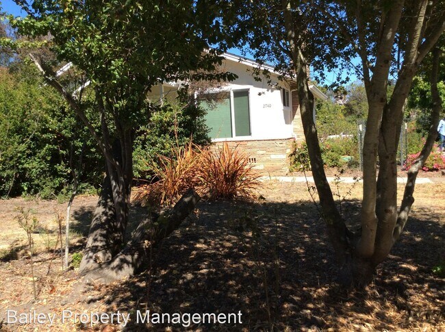 Building Photo - 2 br, 1 bath House - 2740 Monterey Avenue