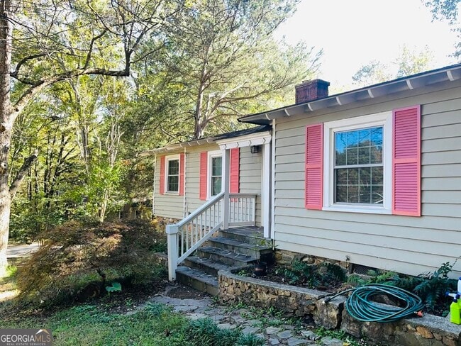 Foto del edificio - 4665 Orchid Dr