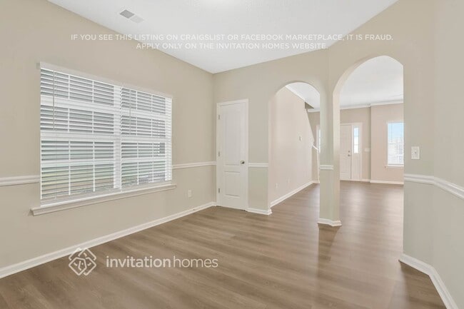 Building Photo - 3146 Imperial Cir SW
