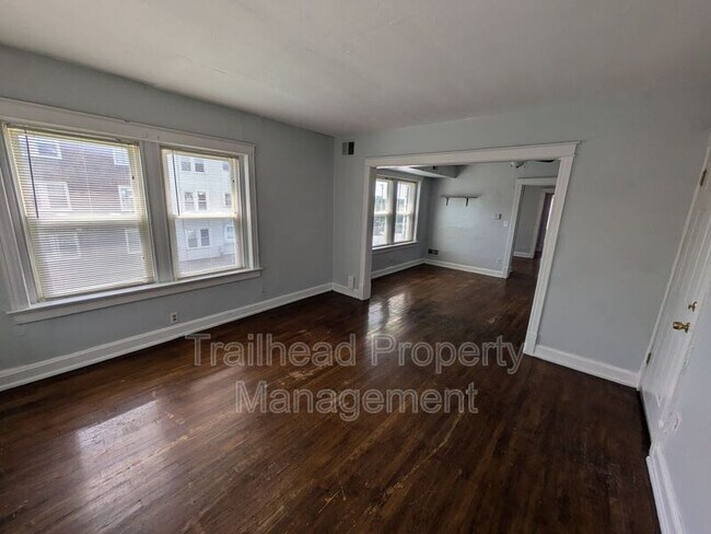 Foto del edificio - 4006 Warwick Blvd