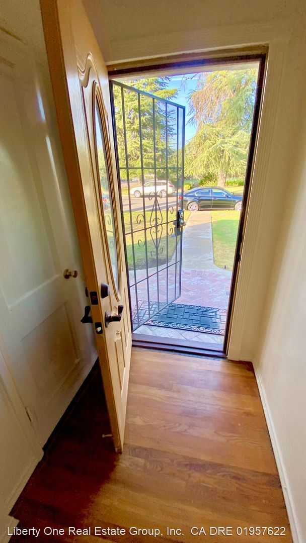 Foto del edificio - 3 br, 1 bath House - 326 Cypress St