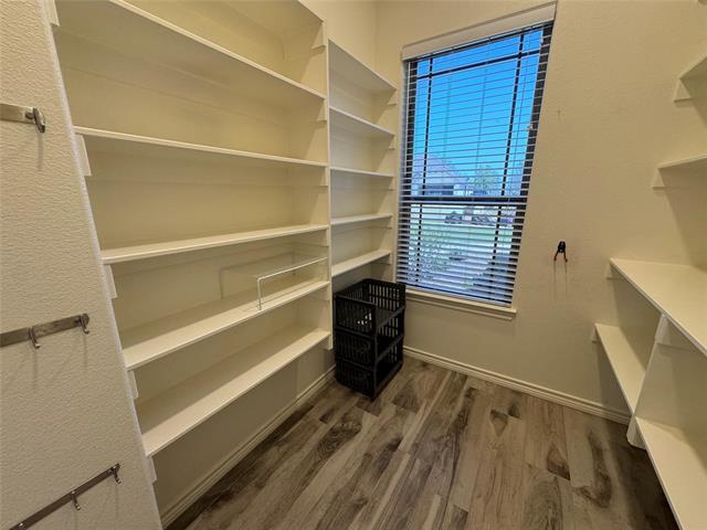 Foto del edificio - 6611 Pinehurst Dr