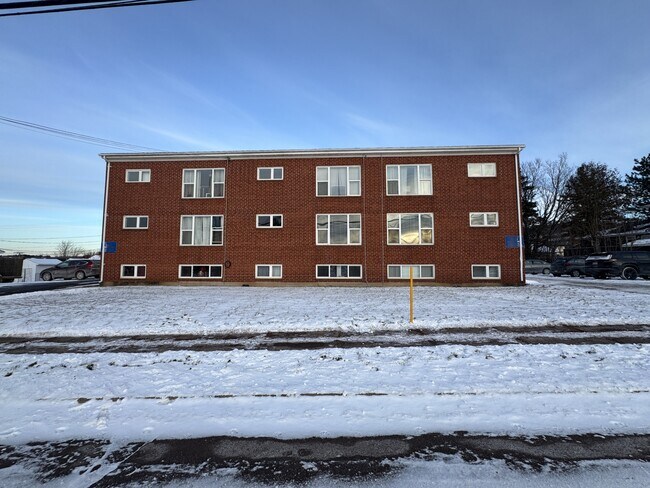 Photo du bâtiment - 185 McSweeney Ave