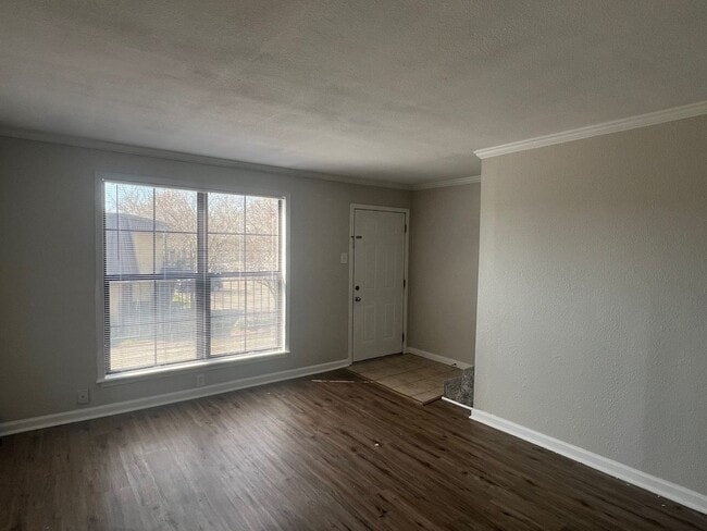 Photo - 10286 W Winston Ave House