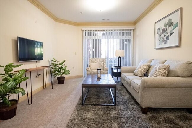 Foto del edificio - 3202 Renaissance Park Pl