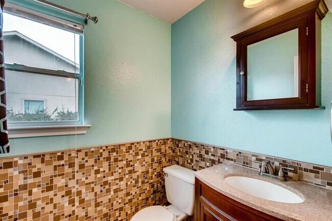 Foto del edificio - 121 Wegstrom St, Hutto, TX, 78634