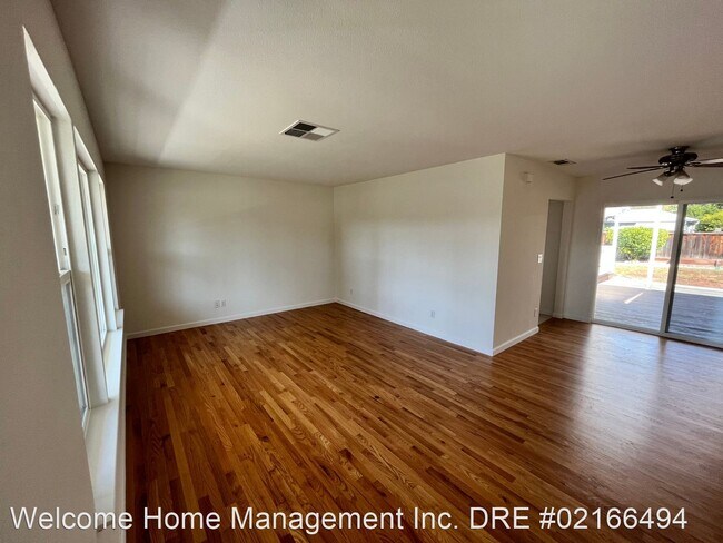 Foto del edificio - 3 br, 2 bath House - 1852 Granada Dr