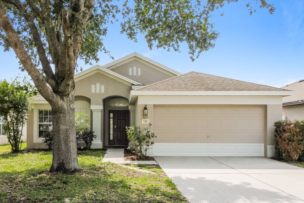 Foto principal - 749 Nodding Shade Dr
