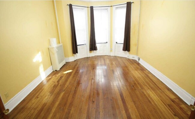 Building Photo - 349 87th St