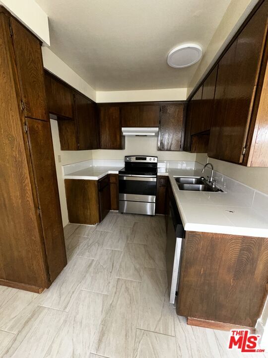 Foto del edificio - 3422 Maricopa St