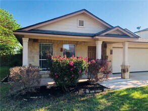 Building Photo - 229 Killian Loop