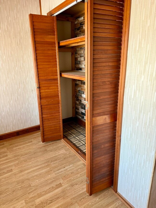 Foto del edificio - 3251 N Osage Ave