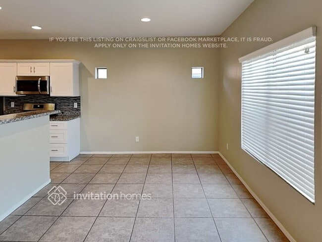 Foto del edificio - 17620 W Lundberg St