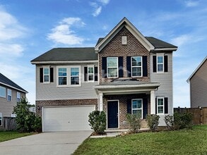 Building Photo - 183 Charlesfort Way