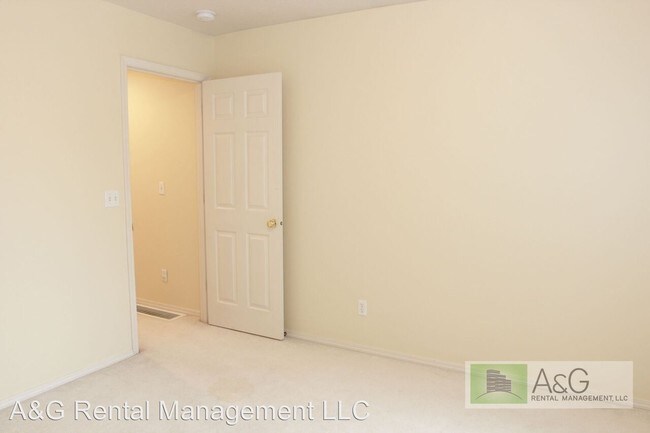 Building Photo - 15270 NW Nightshade Dr