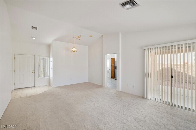 Foto del edificio - 10416 W Linfield Pl