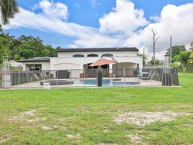 Foto del edificio - 28835 SW 162nd Ave